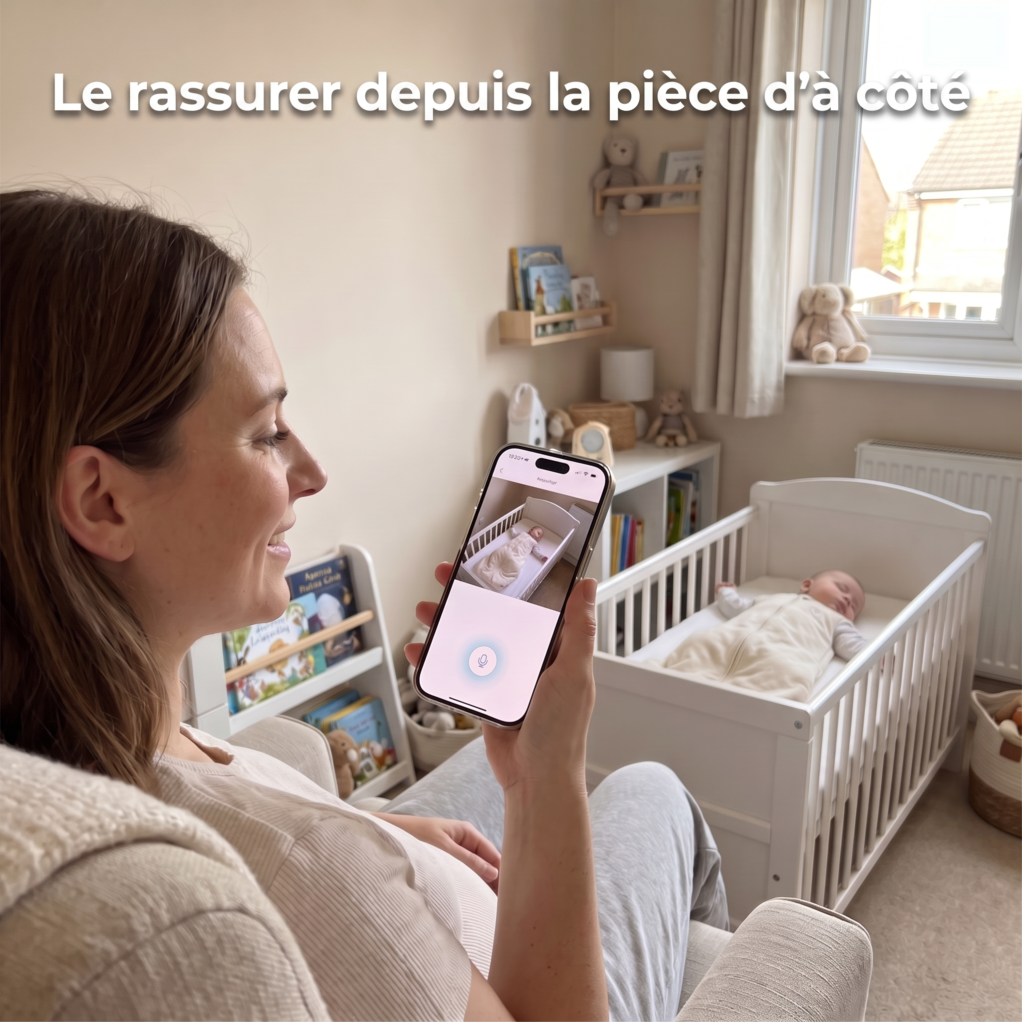 Maman qui parle à bébé grâce au son dans les deux sens du babyphone